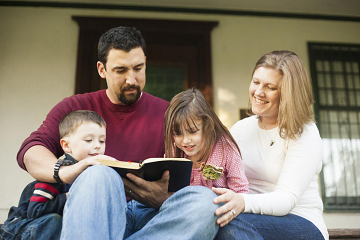 Transmitir la Fe en Familia